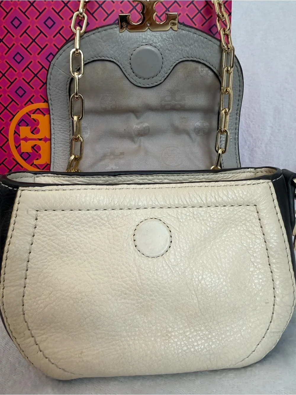 Tory Burch tory burch